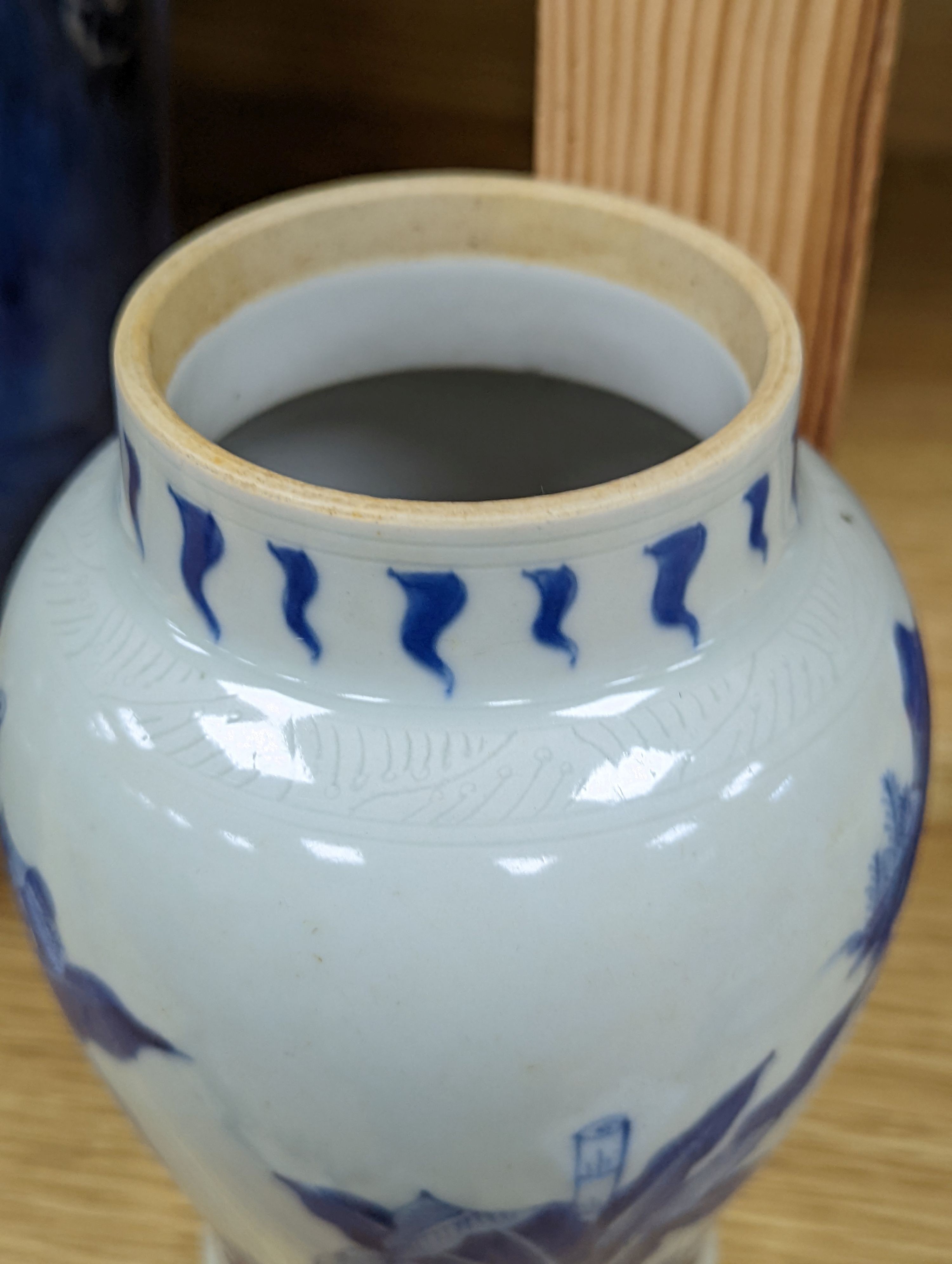 A group of Japanese porcelain tea wares and a rice bowl and cover